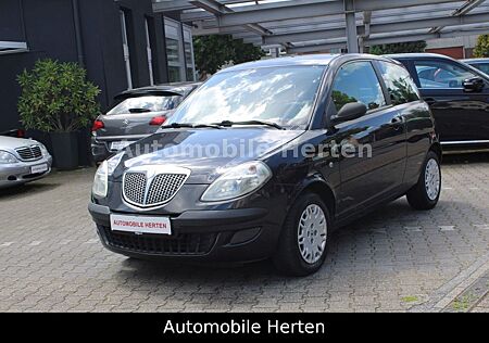 Lancia Ypsilon 1.2 8V*2.HAND*TÜV NEU*TOPZUSTAND!