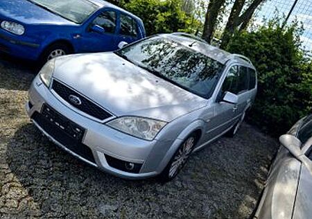 Ford Mondeo ST220 ST220
