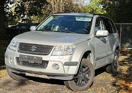 Suzuki Grand Vitara gebraucht kaufen Suzuki Grand Vitara 2.4 VVT TÜV NEU