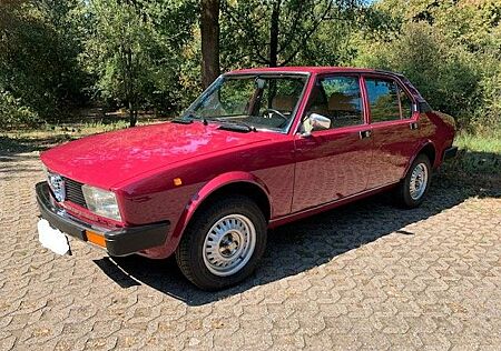 Alfa Romeo Alfetta 2000 im Originalzustand
