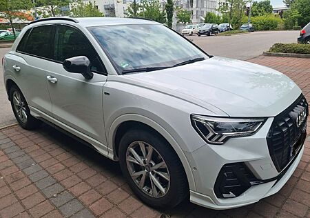 Audi Q3 40 TDI quattro S line Standheizung 360°