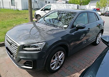 Audi Q2 1.4 TFSI COD S tronic sport sport