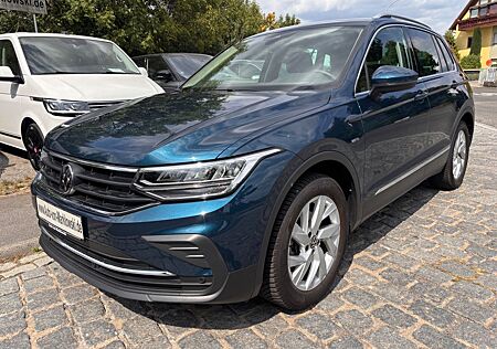 VW Tiguan Volkswagen 1.5 TSI Move ACC LED Navi Kamera