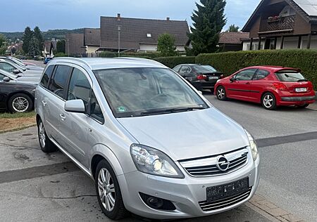 Opel Zafira B Family Plus*NEU*TÜV*1.8*PS140*