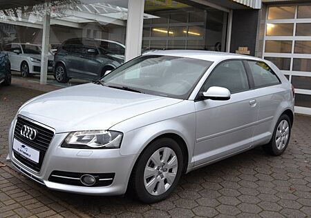 Audi A3 Attraction,Automatik,AHK, Bi-Xenon,Shz,PDC