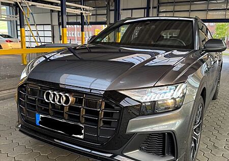 Audi Q8 3.0 L 50 TDI quattro tiptronic - S Line