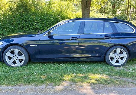 BMW 530d xDrive Touring -