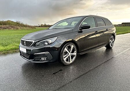 Peugeot 308 SW GT 2.0 AUTOMATIK*LED*AHK*PANO*NAVI