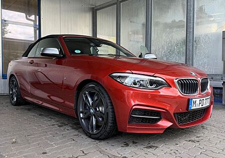 BMW 240 M240i xDrive Steptronic Cabrio - Sunset Orange M