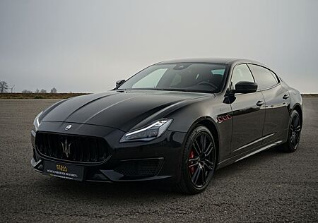 Maserati Quattroporte Trofeo*CARBON*MY23*B&W*360*SOFT*