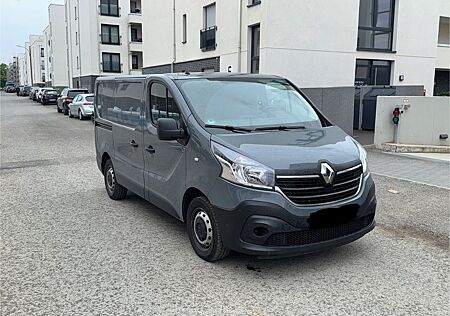 Renault Trafic TÜV NEU