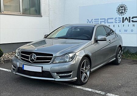 Mercedes-Benz C 250 BlueEFFICIENCY Coupé Autom. AMG DISTRONIC