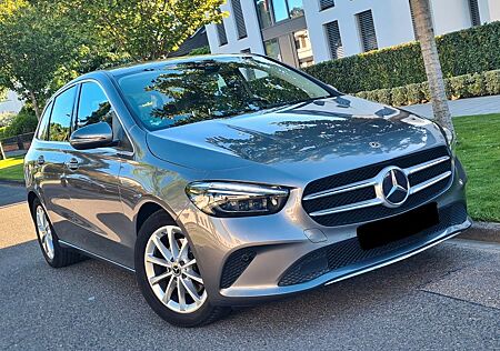 Mercedes-Benz B 200 d 4MATIC DCT -