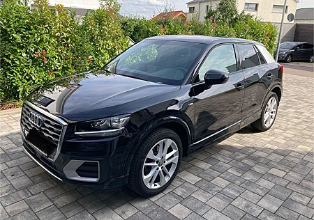 Audi Q2 1.4 TFSI COD S tronic sport sport