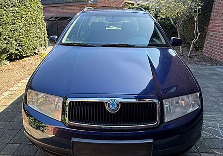Skoda Fabia 1.4 16V Extra Combi Extra