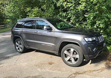Jeep Grand Cherokee 3.0l V6 CRD Overland