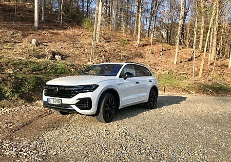 VW Touareg Volkswagen 4.0 V8 TDI Last Edition
