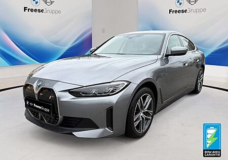 BMW i4 eDrive35 360° STANDHZ RFK SPORTSITZE LED SHZ