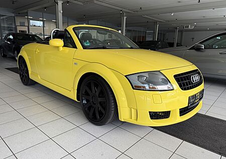 Audi TT 1.8 T Roadster DSG 3xS line 18 Zoll Xenon