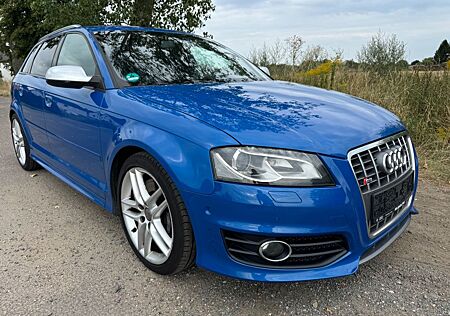 Audi S3 2.0 TFSI* Sportback* Bi- Color Leder* Xenon*