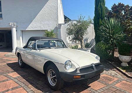MG MGB Cabrio RHD 36 Jahre Erstbesitz, restauriert