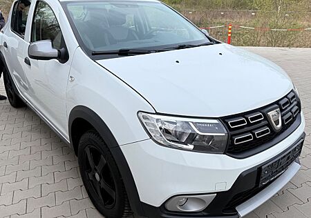 Dacia Sandero II Stepway Prestige, Navi, AHK, Komfort