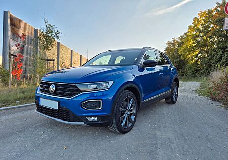 VW T-Roc Volkswagen 1.5 TSI LED