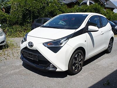 Toyota Aygo AYGO x-play