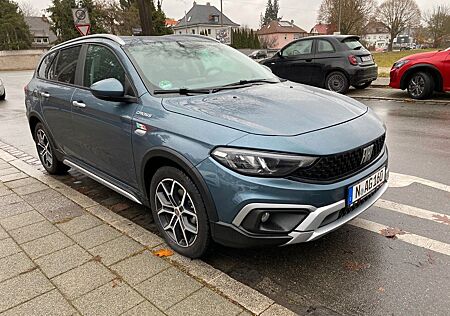 Fiat Tipo Hybrid 1,5 GSE DCT CROSS Sicherheitsp