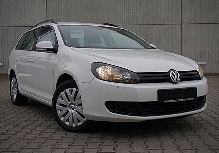 VW Golf Volkswagen 1.6TDI Variant SHZ Navi Standheiz Tempomat