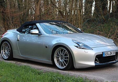 Nissan 370Z ROADSTER 3.7 PACK Automatik PACK