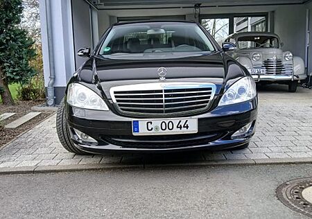 Mercedes-Benz S 350 -