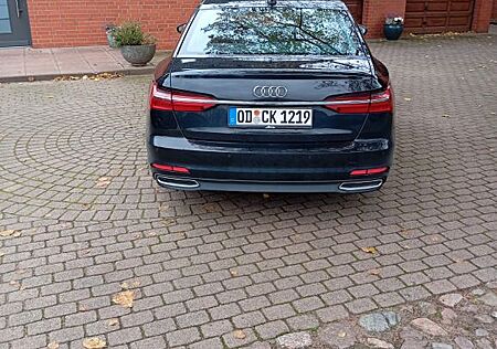 Audi A6 40 TDI S tronic -