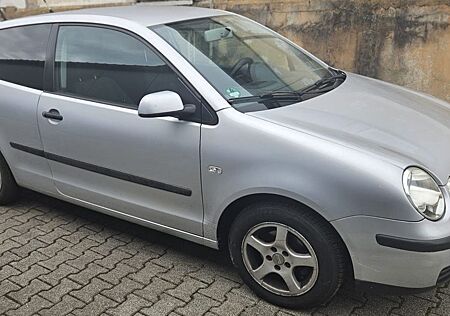 VW Polo Volkswagen 1.2 47kW Basis