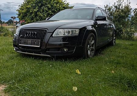 Audi A6 Allroad 3.0TDI (DPF) quattro tiptronic -