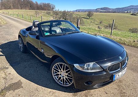 BMW Z4 2.5i - 6 Zylinder
