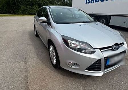 Ford Focus 1,6 EcoBoost 110kW Titanium Titanium