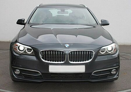BMW 528i xDrive Touring Luxury Line