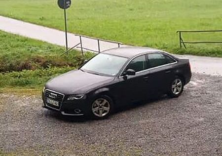 Audi A4 1.8 TFSI 88kw Attraction Attraction