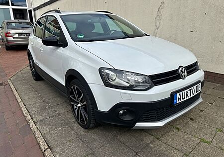 VW Polo Volkswagen Cross V Urban White DSG / LED Xenon / Touch