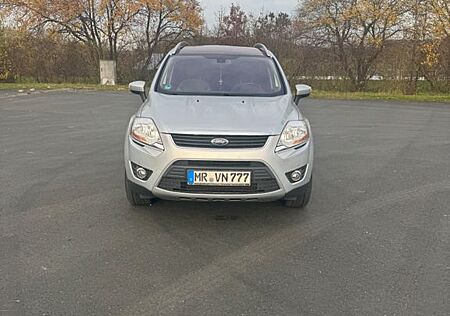 Ford Kuga 2,0TDCi 4x4 120kW Champions Ed. PowerSh...
