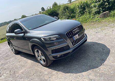 Audi Q7 3.0 TDI (DPF) clean diesel quattro 7-Sitzer