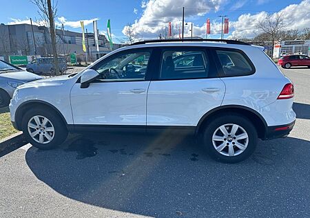 VW Touareg Volkswagen 3.0 V6 TDI SCR Tiptronic -