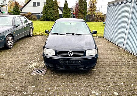 VW Polo Volkswagen 1.0 Editon Edition Neu TÜV