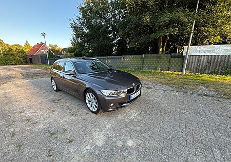 BMW 330d Touring Automatic -