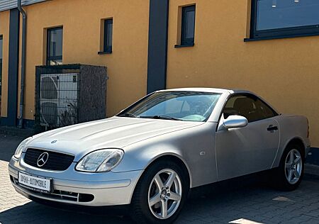 Mercedes-Benz SLK 200 Cabrio *1.Hand+Automatik+Leder+SHZ+AC*