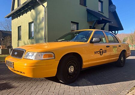 Ford Crown Victoria P71