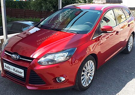 Ford Focus Turnier Titanium*SHZ,Navi,gepflegt*