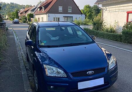 Ford Focus 1,6 Style Turnier Style