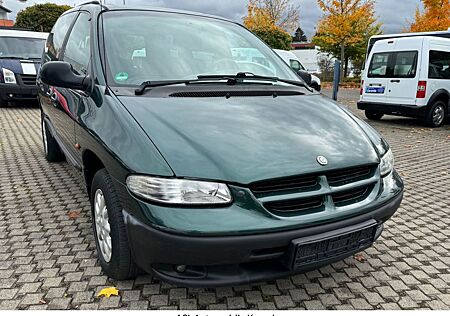 Chrysler Voyager 2.4 Automatik Rollstuhlrampe